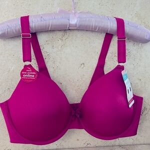 Vanity Fair Radiant Smooth Bra size 38D NWT